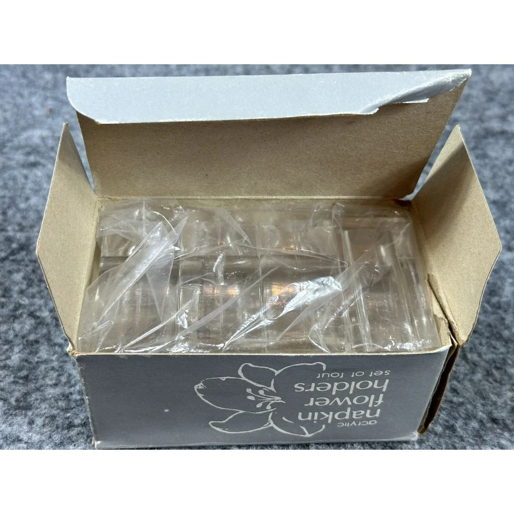 Vtg Twos Company Clear Plastic‎ Acrylic Napkin Rings Flower Holder Vase Lucite 4